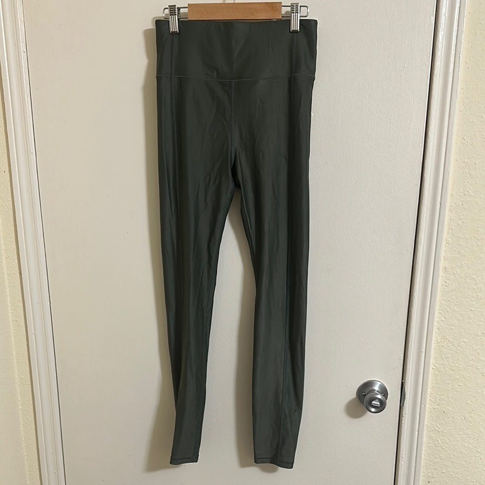 EUC Sweaty Betty Full Length Green Athletic Leggings Small